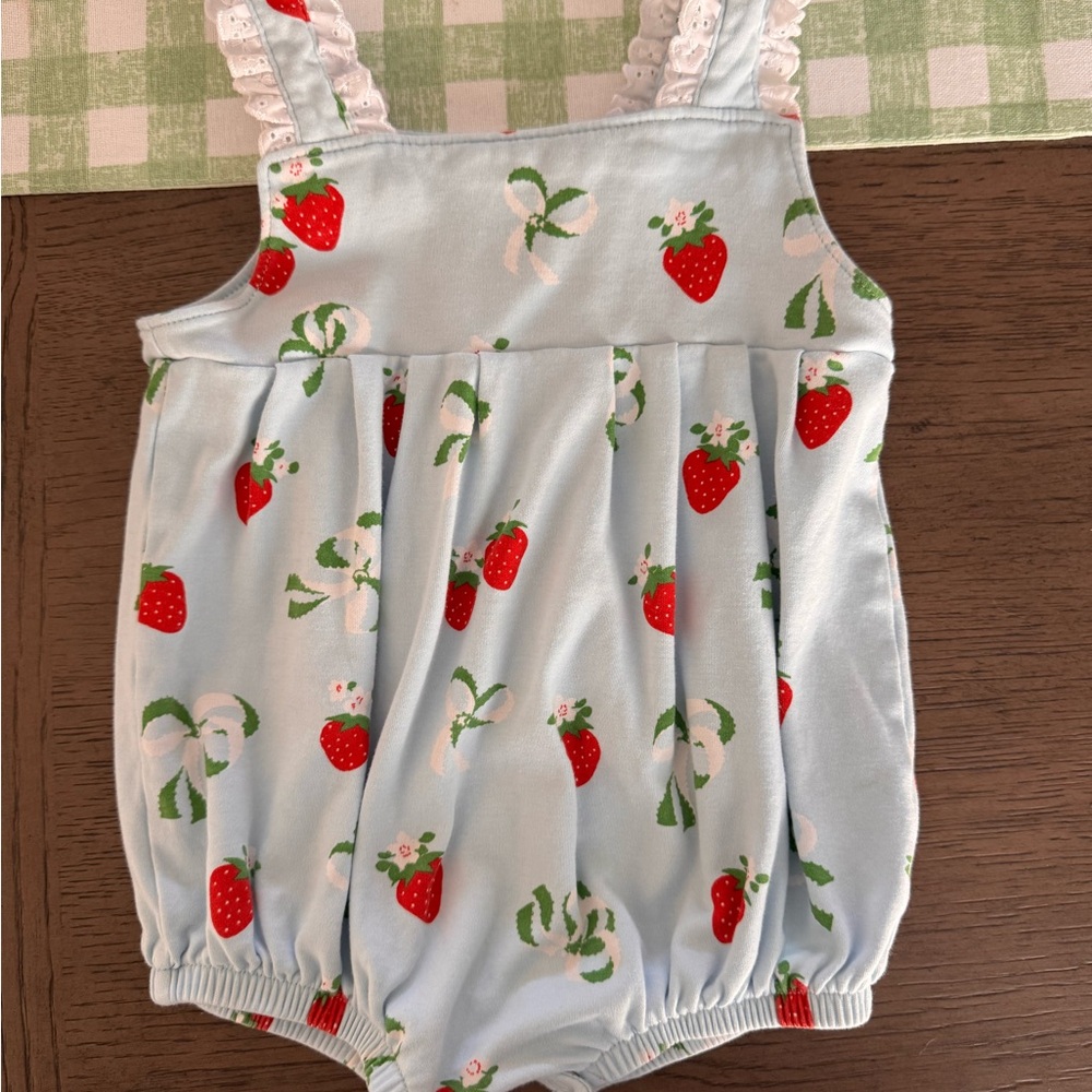 Strawberry TBBC bubble